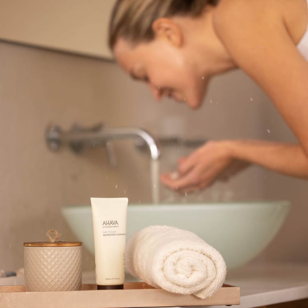 AHAVA Refreshing Cleansing Gel 100ml