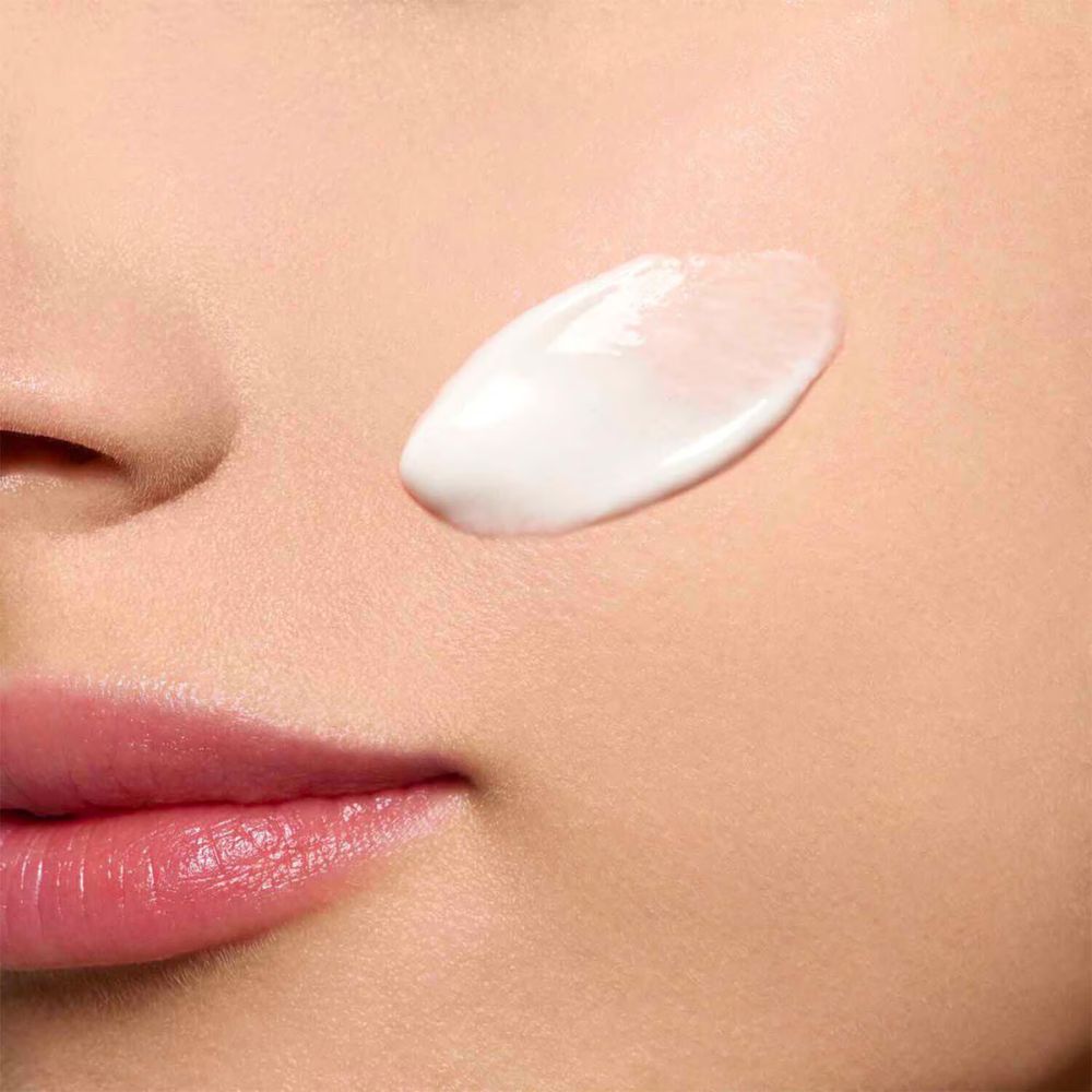 CLARINS Bright Plus Moisturising Emulsion