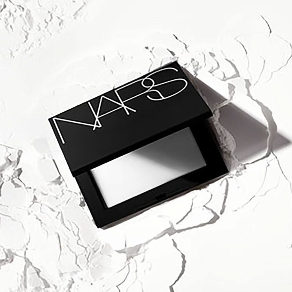NARS Light Reflecting Setting Powder - Pressed
