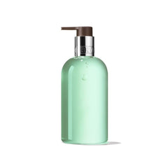 غسول اليدين السائل مولتون براون برائحة التوت الأبيض المكرر، 300 مل