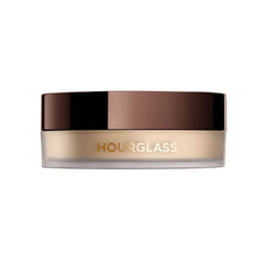 بودرة تثبيت شفافة من HOURGLASS Veil™