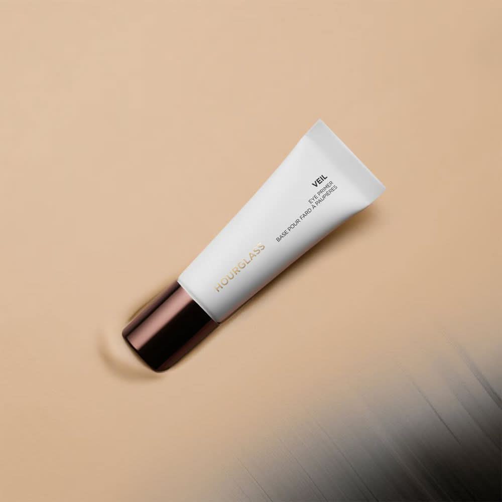 برايمر العيون HOURGLASS Veil™