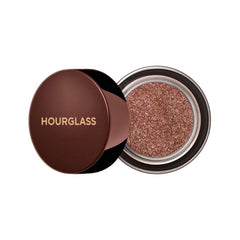 ظلال عيون لامعة من HOURGLASS Scattered Light™