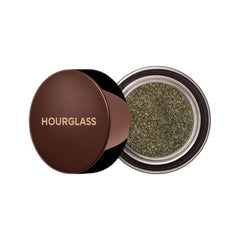 ظلال عيون لامعة من HOURGLASS Scattered Light™
