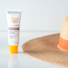 واقي الشمس بيوديرما فوتوديرم المضاد للتصبغات والتجاعيد بعامل حماية SPF50+، 40 مل
