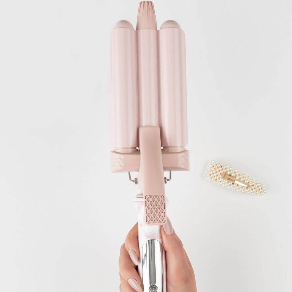 إصدار محدود من Beauty Works x Molly May Waver