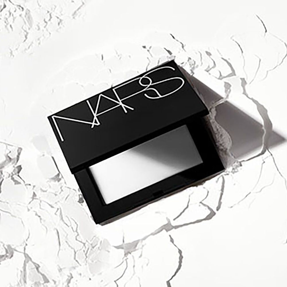 NARS Light Reflecting Setting Powder - Pressed