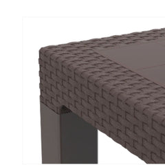 طاولة طعام خارجية من خشب الأرز من كوزموبلاست تتسع لأربعة أشخاص